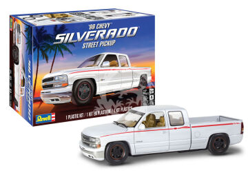 1999 Chevy Silverado Custom Pickup - Revell 14538 skala 1/25