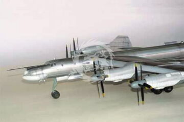 Tupolev Tu-95 MS Bear-H Trumpeter 01601 skala 1/72