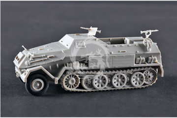 PRZEDSPRZEDAŻ - Sd.Kfz.8 Gepanzerter Zugkraftwagen 12t Trumpeter 07404 skala 1/72