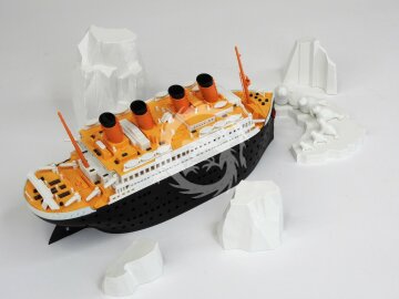 Model plastikowy TITANIC & AIRSHIP, SUYATA SL001, bez skali