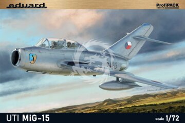 UTI MiG-15 Profipack - Eduard 7055 skala 1/72