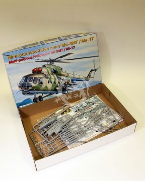 Mil Mi-8MT/Mi-17 Helicopter Air Force/MCHS Eastern Express EE14501 w 1/144