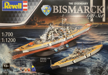 2x model okretu Bismarck - Revell 05637 skala 1/700 + 1/1200