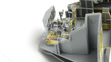 Blaszka fototrawiona C-130H Hercules Cabin Microdesign MD 072267 skala 1/72