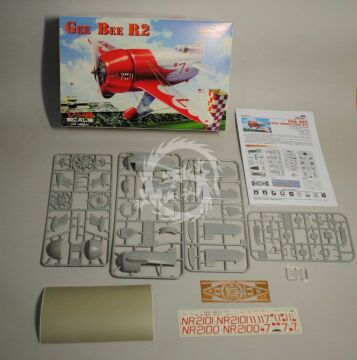 Model plastikowy Gee Bee Super Sportster R-2, Dora Wings DW48001 skala 1/48