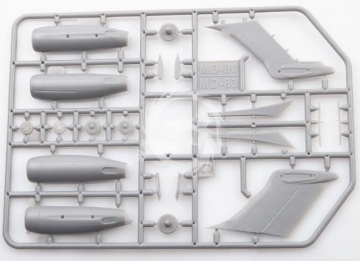 Model plastikowy MD-80 late Scandinavian EASTERN EXPRESS EE144112 1/144