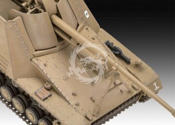 PREORDER -  Sd.Kfz. 164 Nashorn Revell 03358 skala 1/72