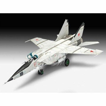 MiG-25 RBT Foxbat B Revell 03931 skala 1/48