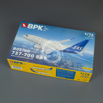 Boeing 737-700 SAS - BPK Big Planes Kits 7228 skala 1/72