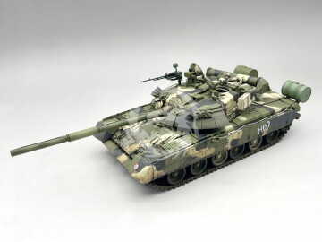 PRZEDSPRZEDAŻ - Russian Main Battle Tank T-80U Full interior kit Amusing Hobby 35A060 skala 1/35