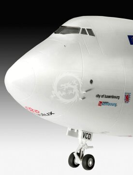 Boeing 747-8F Cargolux Revell 04885 skala 1/144