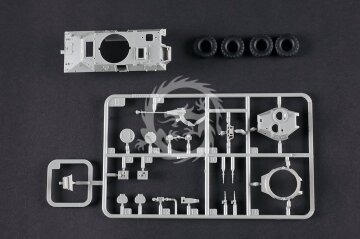 NA ZAMÓWIENIE -  V-150 Commando w/20mm cannon Trumpeter 07441 skala 1/72