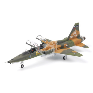 T-38C Talon Heritage (Premium Edition Kit) - Wolfpack WP10015 skala 1/48