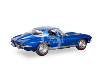 1967 Corvette Sting Ray Sport Coupe 2N1 - Revell 14517 skala 1/25