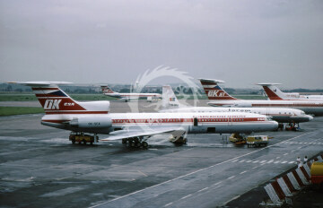 Tupolev Tu-154M CSA - Revaro RG-А073 1/144