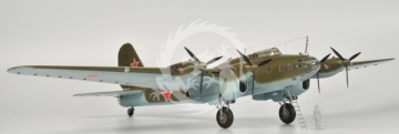 Model plastikowy Petlyakov Pe-8 ON 