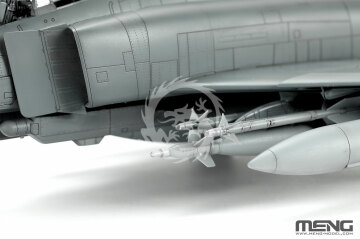 McDonnell Douglas F-4E Phantom II Meng Model LS-17 1/48